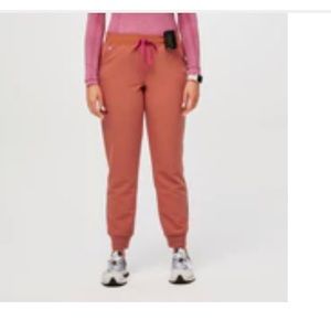 FIGS Women’s Terracotta Zamora Petite Jogger Scrub Pant size S good condition